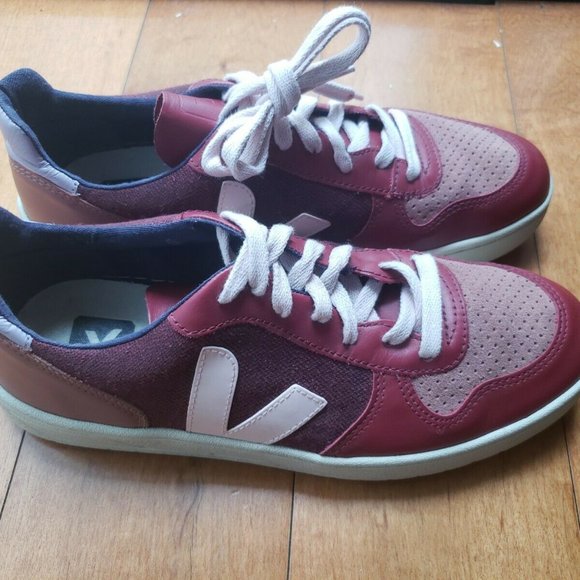 EUC VEJA V10 PIXEL MULTICO BURGUNDY PINK 9 40 EU - Picture 2 of 7